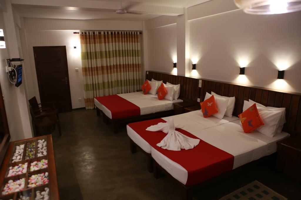 Cozy Sea View Inn Hikkaduwa Luaran gambar