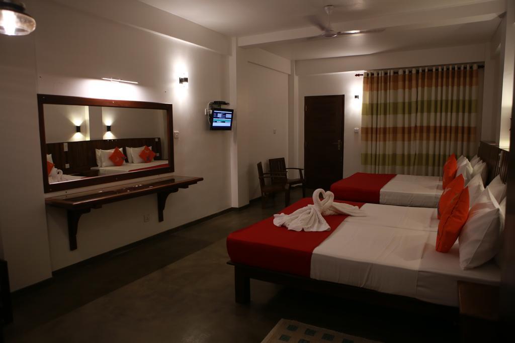 Cozy Sea View Inn Hikkaduwa Luaran gambar