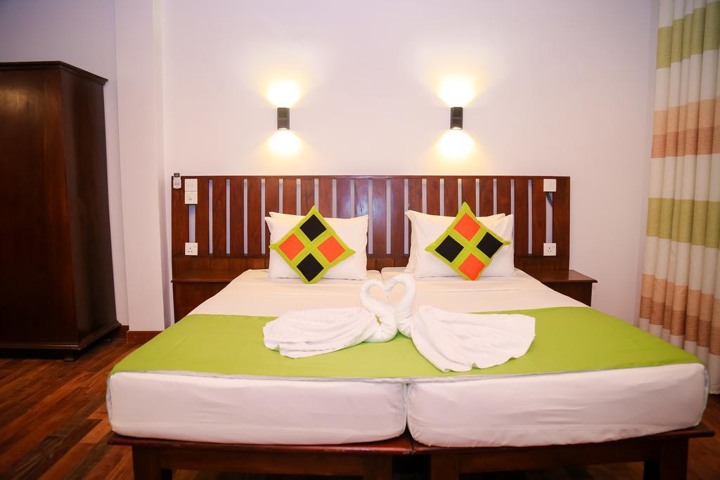 Cozy Sea View Inn Hikkaduwa Luaran gambar